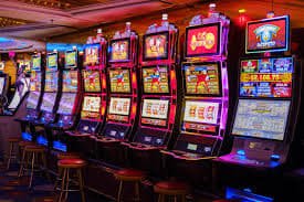 ubet myanmar အွန်လိုင်း စလော့ဂိမ်းများ